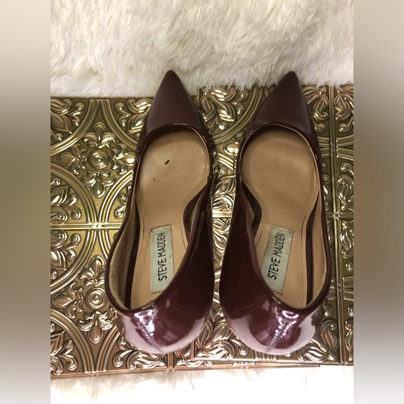 Steve Madden Chocolate Patent Heels - Picture 8 of 16
